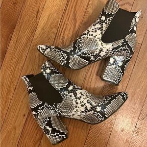 Snakeprint Boots